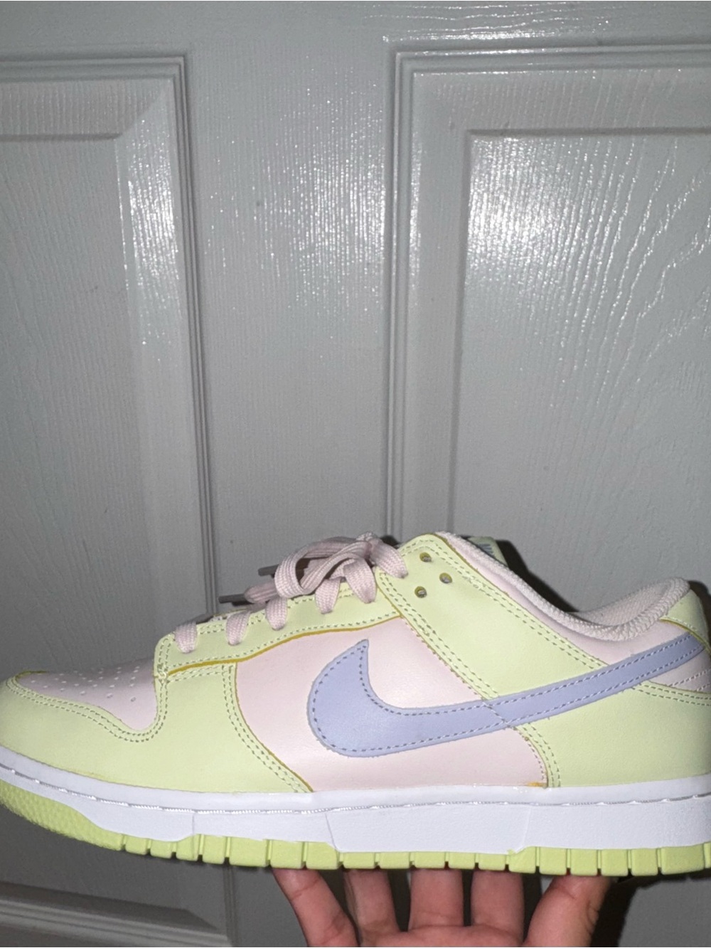 Nike Low-Top Sneakers - Light Green, Pink & Lavender